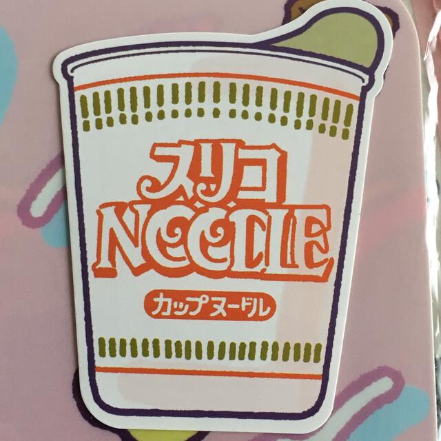 3COINS(スリーコインズ)のランチョンマット　スリーコインズ×カップヌードル インテリア/住まい/日用品のキッチン/食器(テーブル用品)の商品写真