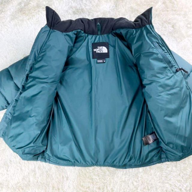 THE NORTH FACE(ザノースフェイス)の★【極美品・THE NORTH FACE 】ダウン　緑×黒　完売モデル. レディースのジャケット/アウター(ダウンジャケット)の商品写真