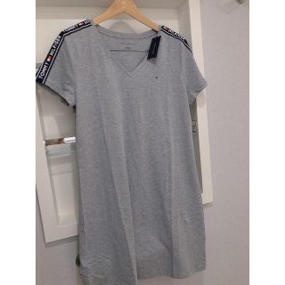 トミーヒルフィガー(TOMMY HILFIGER)の新品　TOMMY HILFIGER レディース　シャツワンピ　Lサイズ  (ひざ丈ワンピース)