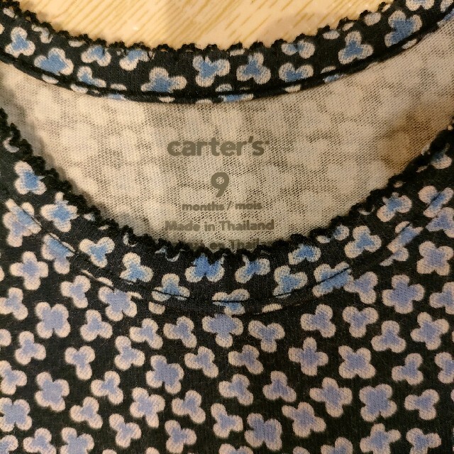 carter's(カーターズ)の状態良好Carter's 股付きワンピース&カーディガン 70 キッズ/ベビー/マタニティのベビー服(~85cm)(ワンピース)の商品写真