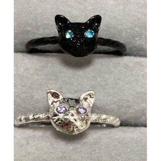 猫の指輪２個セット　シルバー　ブラック　13号　可愛い　ネコ雑貨(リング(指輪))