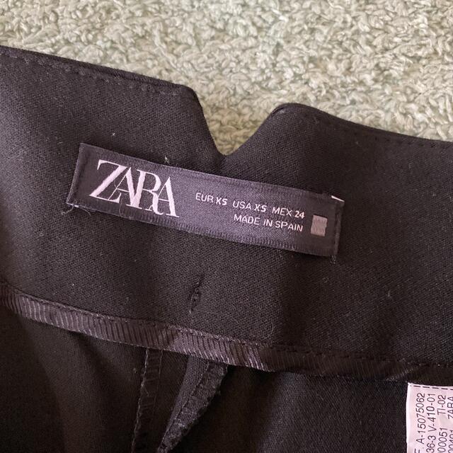 ZARA(ザラ)のZARAハイウエストパンツ レディースのパンツ(カジュアルパンツ)の商品写真