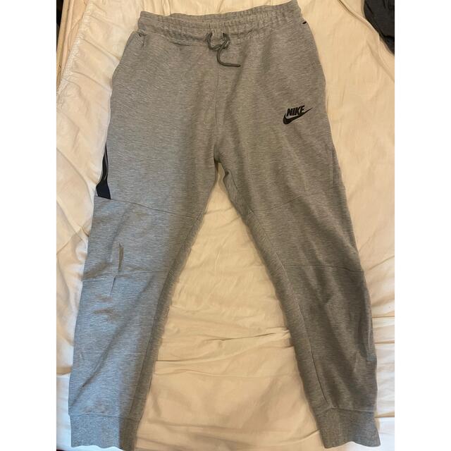 NIKE(ナイキ)のナイキ テックフリース ジュニア 160 キッズ/ベビー/マタニティのキッズ服男の子用(90cm~)(パンツ/スパッツ)の商品写真