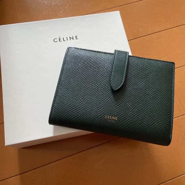 CELINE ミディアム ストラップウォレット グレインドカーフスキン