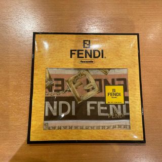 フェンディ(FENDI)のFENDIハンカチピンク(ハンカチ)