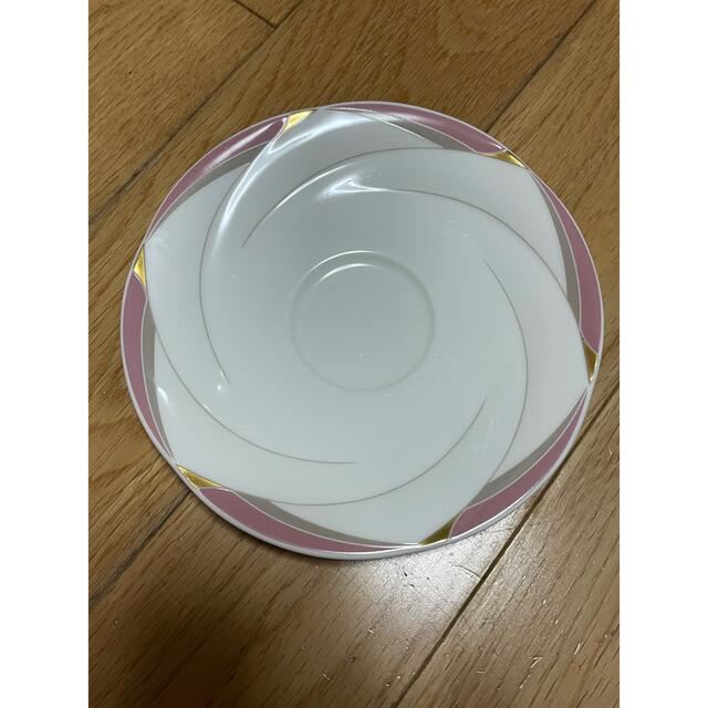 Noritake(ノリタケ)のノリタケ　ソーサー　1枚 インテリア/住まい/日用品のキッチン/食器(グラス/カップ)の商品写真