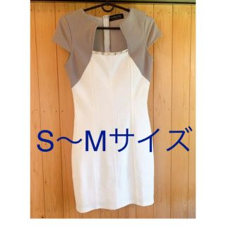 キャバクラ  ドレス　S M 袖あり　ストレッチ(ミニドレス)