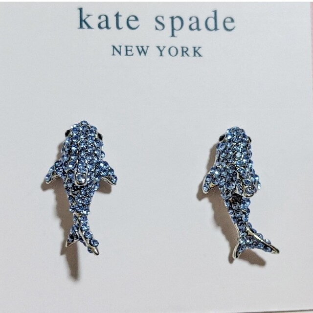 kate spade new york(ケイトスペードニューヨーク)の【新品】kate spade ケイトスペード シャーク　ピアス　サメ レディースのアクセサリー(ピアス)の商品写真