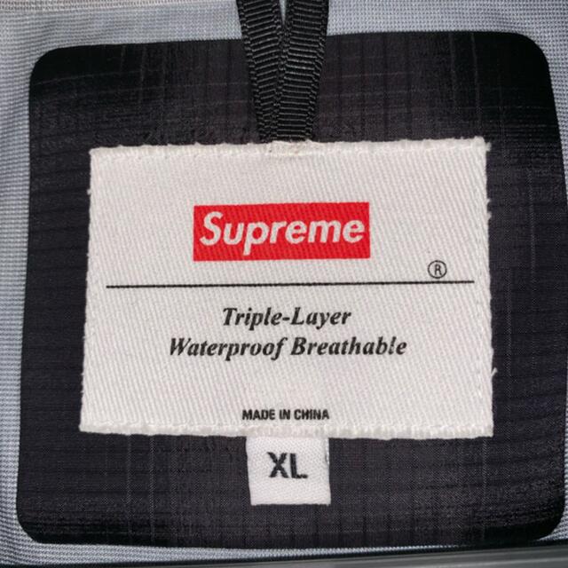 Supreme(シュプリーム)のTaped Seam Jacket Black XL メンズのジャケット/アウター(ナイロンジャケット)の商品写真
