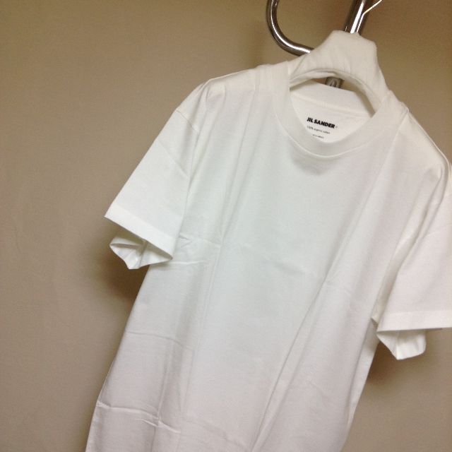 Jil Sander(ジルサンダー)の新品 XXL JIL SANDER 22ss パックTシャツ 白 バラ 3233 メンズのトップス(Tシャツ/カットソー(半袖/袖なし))の商品写真