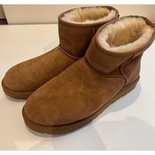 アグ(UGG)のUGGショートムートンブーツ(ブーツ)