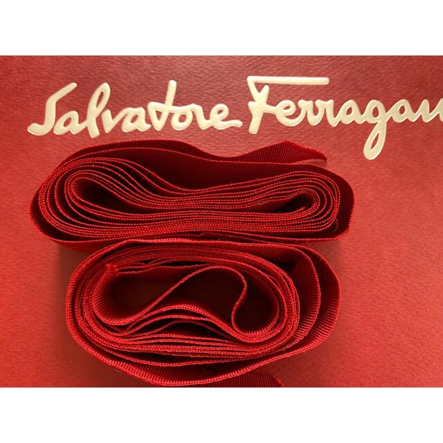Ferragamo(フェラガモ)のフェラガモ　ショップ袋&リボン レディースのバッグ(ショップ袋)の商品写真