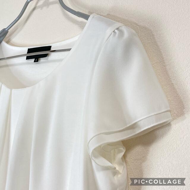 UNTITLED(アンタイトル)の【美品】untitledタック付きブラウス白 レディースのトップス(シャツ/ブラウス(半袖/袖なし))の商品写真