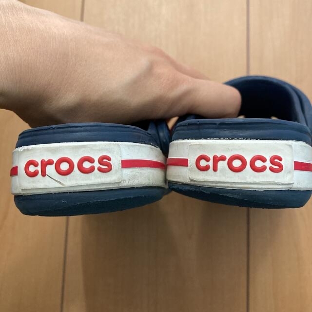 CROSS(クロス)のクロックス crocs 10-11 サンダル クロックバンドキッズ17.5-18 キッズ/ベビー/マタニティのキッズ靴/シューズ(15cm~)(サンダル)の商品写真