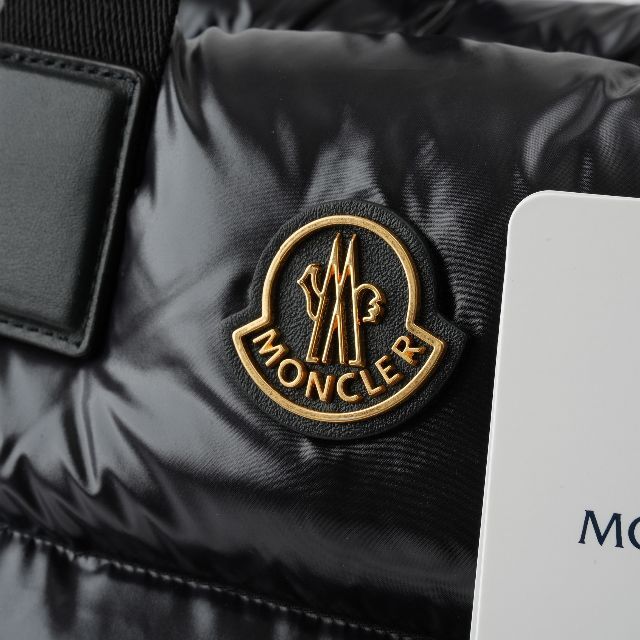 MONCLER(モンクレール)の新品 レディース 2022AW MONCLER Caradocトートバッグ レディースのバッグ(トートバッグ)の商品写真