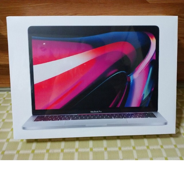 新品未開封　Apple Macbook Pro 13インチ 512GB SSD