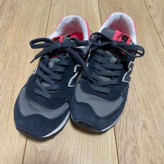 ニューバランス(New Balance)のニューバランス　ネイビーピンク　23.5センチ　そこそこ綺麗☆  レディース(スニーカー)