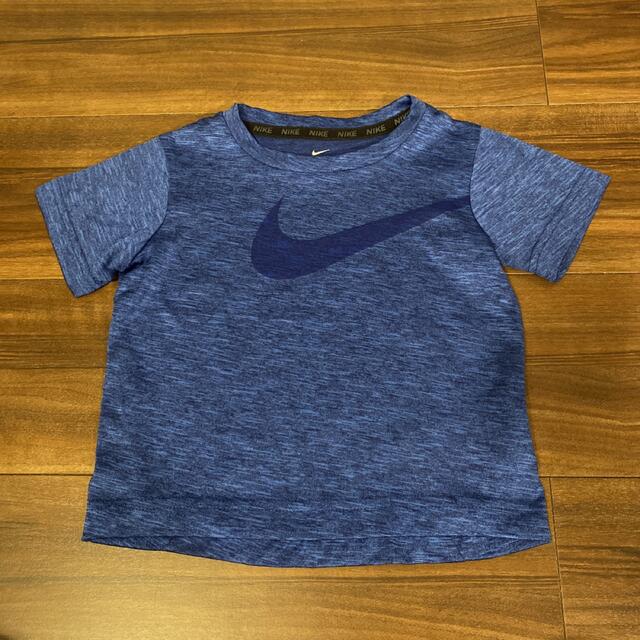 NIKE(ナイキ)のNIKE ナイキ Tシャツ　サイズ85-90 キッズ/ベビー/マタニティのキッズ服男の子用(90cm~)(Tシャツ/カットソー)の商品写真