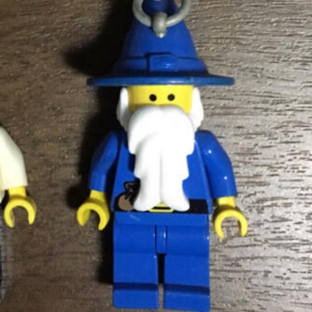 Lego(レゴ)のLEGO レゴ ブロック キーホルダー 人形 魔法使いのおじいさん キッズ/ベビー/マタニティのおもちゃ(積み木/ブロック)の商品写真