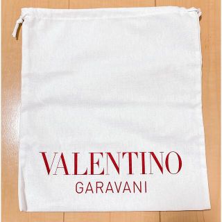 ヴァレンティノガラヴァーニ(valentino garavani)のヴァレンティノ(正規品)(ポーチ)