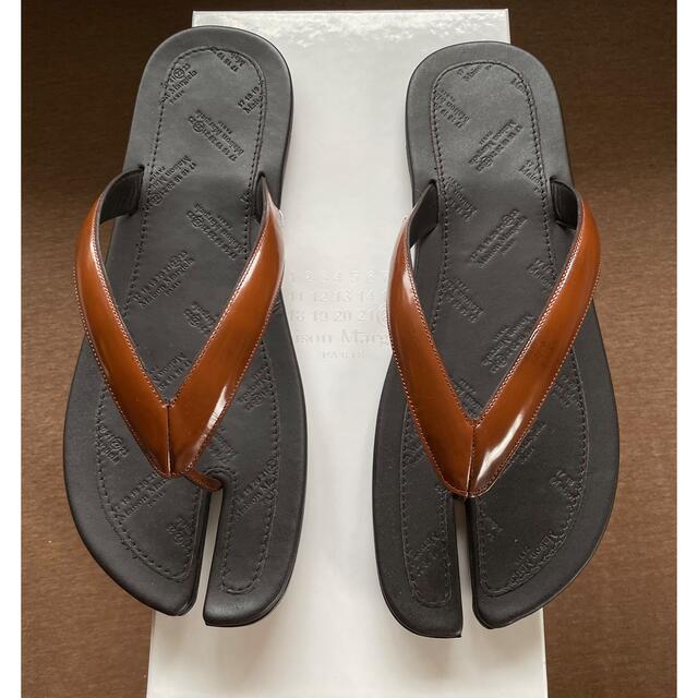 43新品 メゾン マルジェラ 足袋 レザー サンダル メンズ タビ tabi