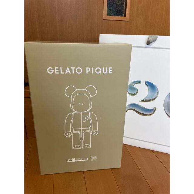 BE@RBRICK(ベアブリック)の【GELATO PIQUE × BE@RBRICK】 400% エンタメ/ホビーのフィギュア(その他)の商品写真