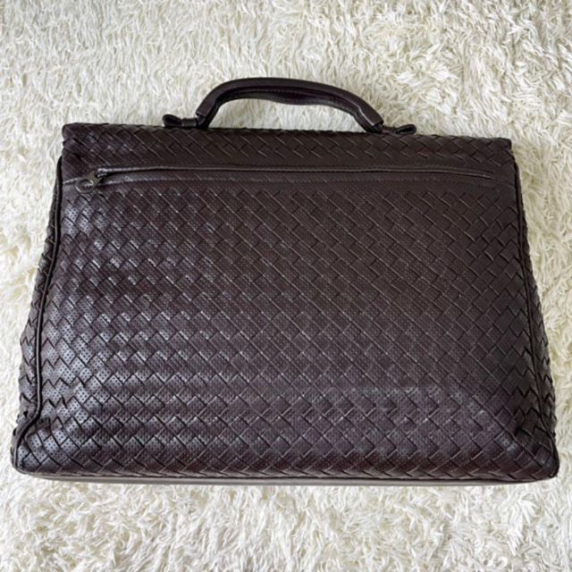 Bottega Veneta(ボッテガヴェネタ)の【BOTTEGA VENETA】ビジネスバッグ　焦茶色　鍵付き　A4 書類鞄 メンズのバッグ(ビジネスバッグ)の商品写真