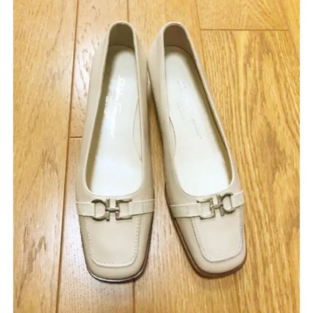 SALE価格☆ パンプス ローヒールDIANA