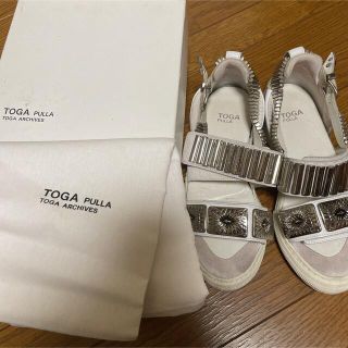 トーガ(TOGA)の夏セール　最終価格　TOGA PULLA メタルスニーカー サンダル 36(サンダル)