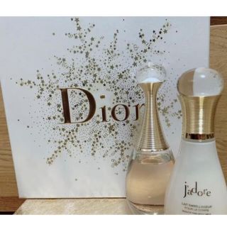 ディオール(Dior)の【50%OFF】Dior jadore クリマスコフレ(香水(女性用))