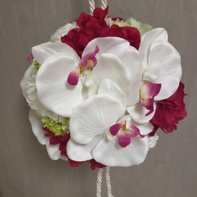 ボールブーケ　和装　白無垢　花手毬 結婚式 ハンドメイドのウェディング(ブーケ)の商品写真