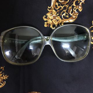 Christian Dior(サングラス/メガネ)のフリマアイテム一覧 Christian Dior(サングラス/メガネ)のフリマアイテム一覧