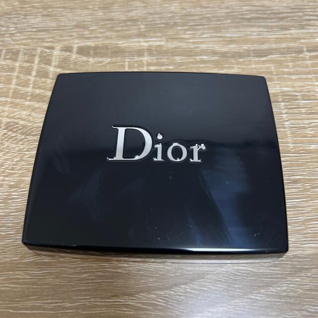 Dior(ディオール)のぱな様専用 DIOR サンククルールクチュール 429 コスメ/美容のベースメイク/化粧品(アイシャドウ)の商品写真