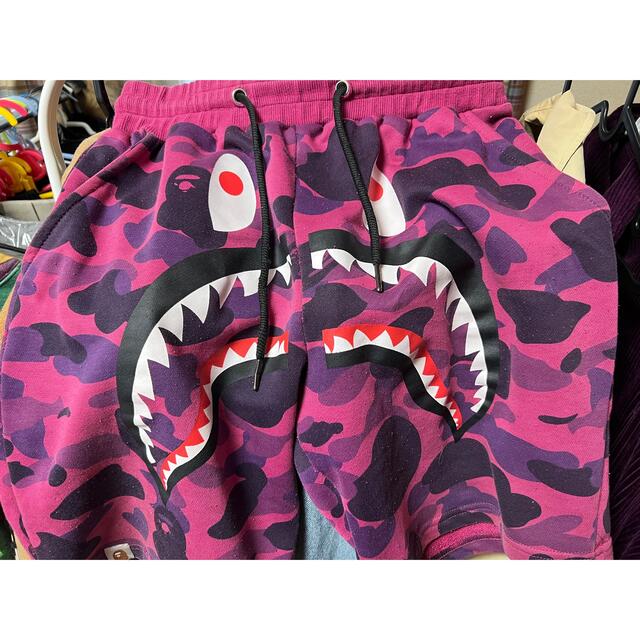 A BATHING APE シャークパンツ限定セール中 | フリマアプリ ラクマ