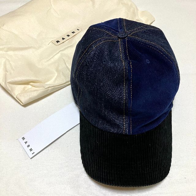 Marni(マルニ)の新品 XL 22SS MARNI 異素材混合 CAP 帽子 3072 メンズのトップス(Tシャツ/カットソー(半袖/袖なし))の商品写真