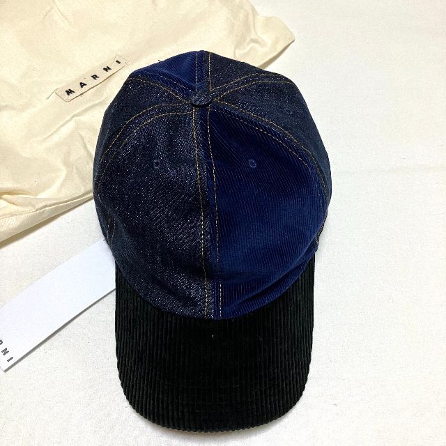 Marni(マルニ)の新品 XL 22SS MARNI 異素材混合 CAP 帽子 3072 メンズのトップス(Tシャツ/カットソー(半袖/袖なし))の商品写真