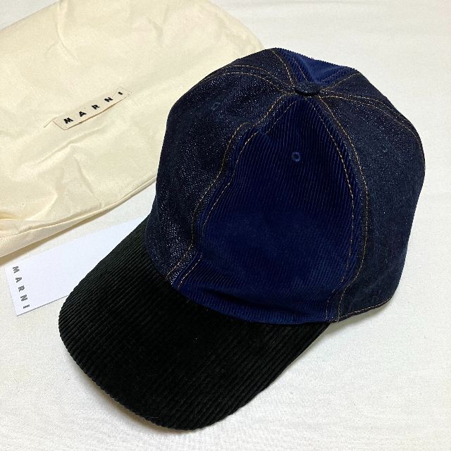 Marni(マルニ)の新品 XL 22SS MARNI 異素材混合 CAP 帽子 3072 メンズのトップス(Tシャツ/カットソー(半袖/袖なし))の商品写真