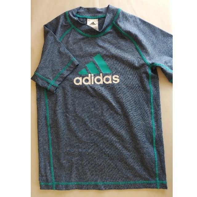 adidas(アディダス)のラッシュガード160cm キッズ/ベビー/マタニティのキッズ服男の子用(90cm~)(水着)の商品写真