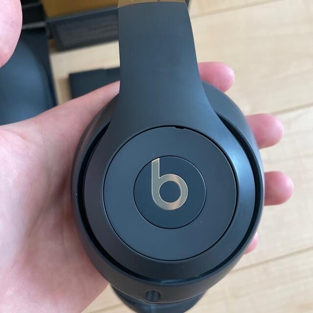 Beats by Dre studio3wireless 美品 値下げ中！MacBook - ヘッドフォン