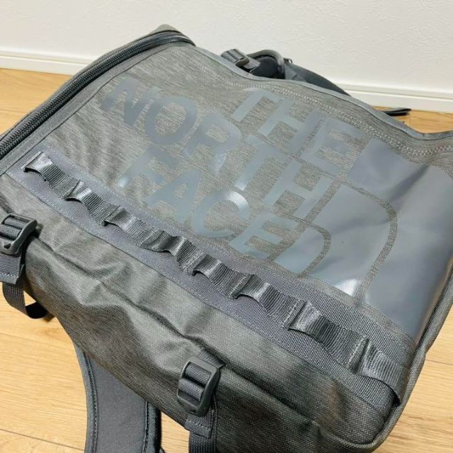 THE NORTH FACE(ザノースフェイス)の美品　THE NORTH FACE   BC FUSE BOX ヒューズボックス メンズのバッグ(バッグパック/リュック)の商品写真