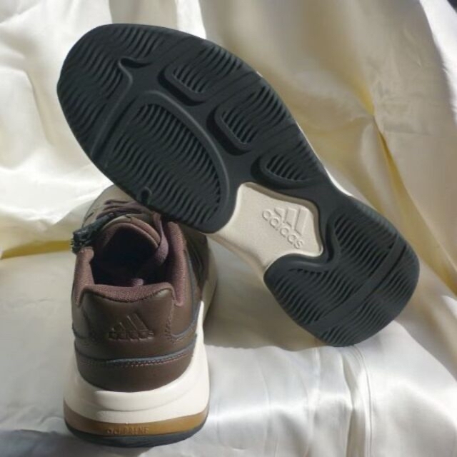 adidas(アディダス)のミル様専用25cmウォーキングシューズ メンズの靴/シューズ(スニーカー)の商品写真