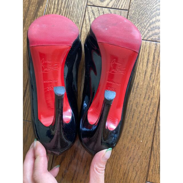 Christian Louboutin(クリスチャンルブタン)のルブタン　35 1/2 黒　オープントゥ レディースの靴/シューズ(ハイヒール/パンプス)の商品写真