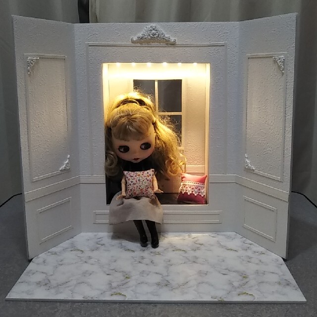 sold ドールハウス　背景ボード　ハンドメイド