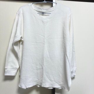 ユニクロ(UNIQLO)のユニクロ　UNIQLO ワッフルVネックT Mサイズ ジーユー(Tシャツ(長袖/七分))