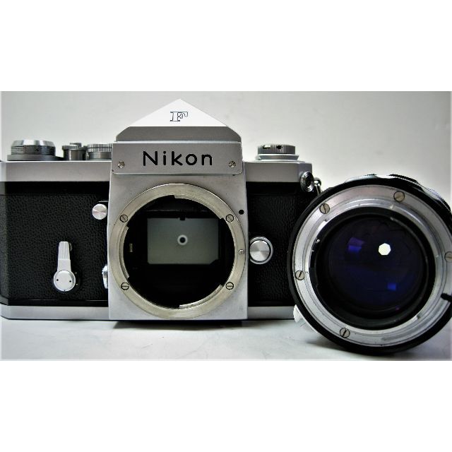Nikon(ニコン)の美品 アンティーク ニコンF 105mm F2.5アイレベル シルバーNikon スマホ/家電/カメラのカメラ(フィルムカメラ)の商品写真