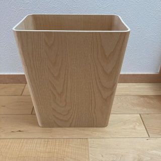 イケア(IKEA)の新品　ゴミ箱　木　IKEA(ごみ箱)