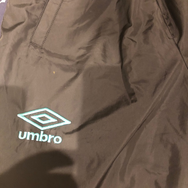 UMBRO(アンブロ)のアンブロ ウインドブレーカー上下セット 裏起毛 ブラック メンズのジャケット/アウター(ナイロンジャケット)の商品写真