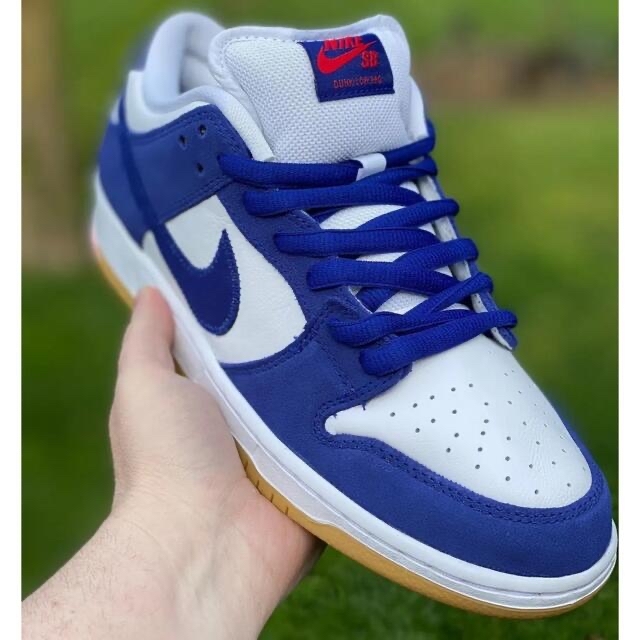 NIKE(ナイキ)のNIKE SB dunk low プレミアム Deep Royal Blue メンズの靴/シューズ(スニーカー)の商品写真