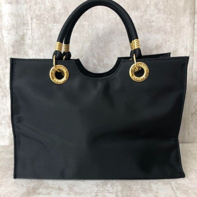 GIVENCHY レザーハンドバッグ フォーマルバッグ Gマーク ペタンコ