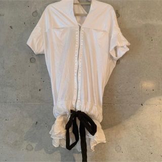 シェリー(CHERIE)の【最終値下げ】CHERIE tops(シャツ/ブラウス(半袖/袖なし))